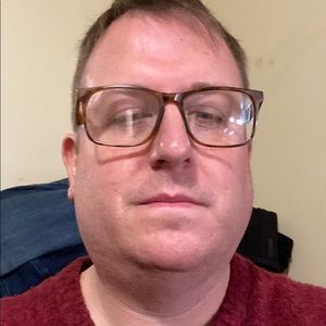 Meet your Posher, Christopher